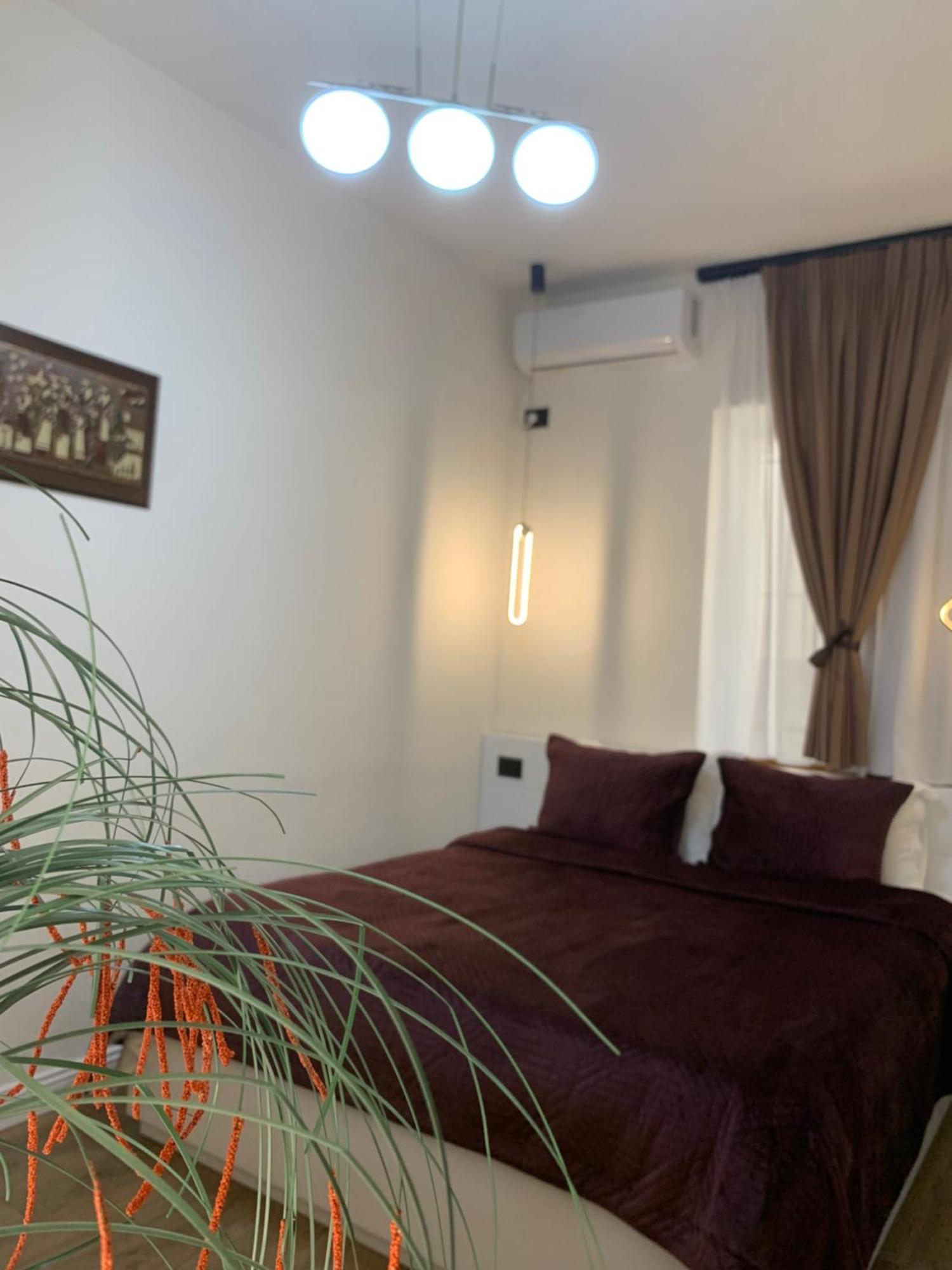 Manga Guesthouse Gjirokastër Exteriör bild